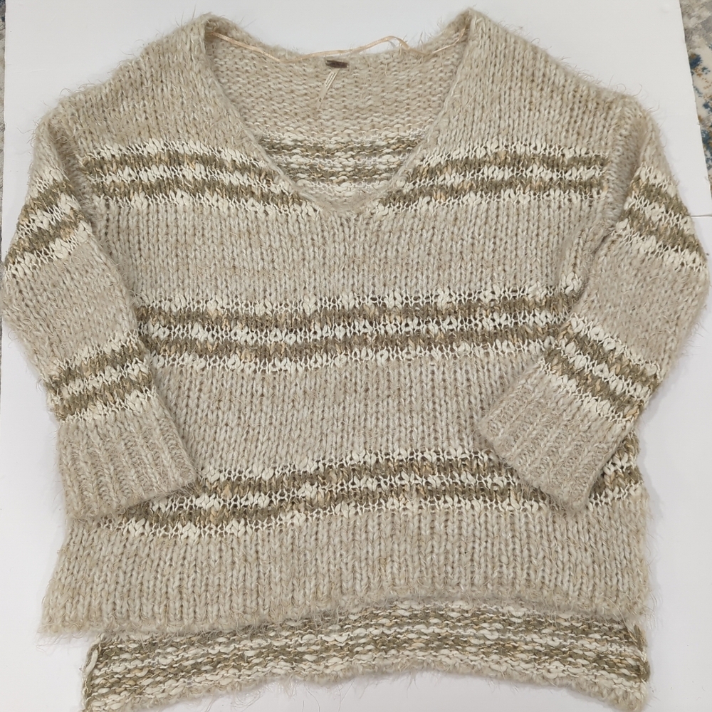 Free People Beige Striped Sweater - Women's Size M Oversized Fuzzy Soft Cozy